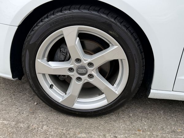 Audi A3 S-Line Automatic 1.4 383715877