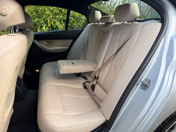 BMW 330e M-Sport 2017 383717509