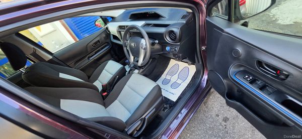 Toyota Aqua Push start 383723577