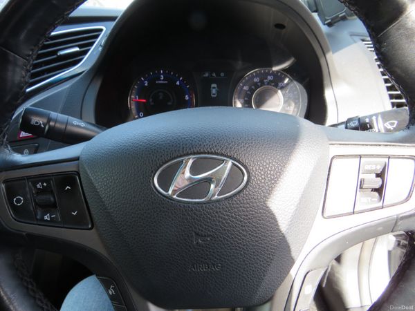 Hyundai i40 2017 NCTD & TAXED BARGAIN BUY 383726059