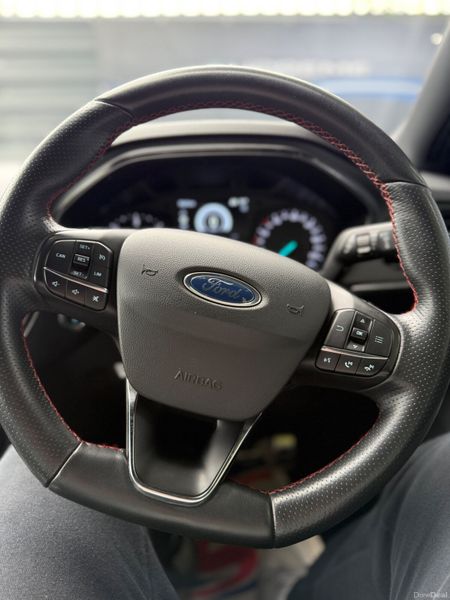 Ford Focus 2020 ST LINE 383730203