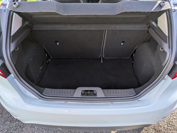 2014 Ford Fiesta ***Tax and NCT*** 383731863