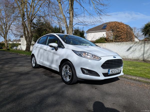 2014 Ford Fiesta ***Tax and NCT*** 383731873
