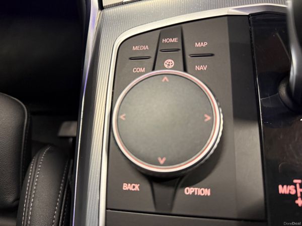 221 BMW 330E M-Sport 383734973