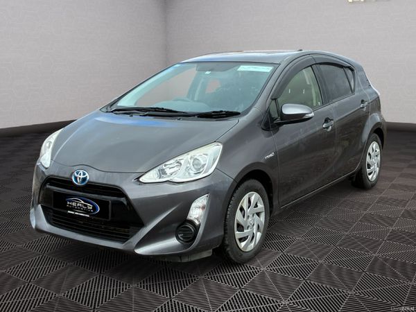 2015 Toyota Aqua / Yaris *Automatic* 383735905