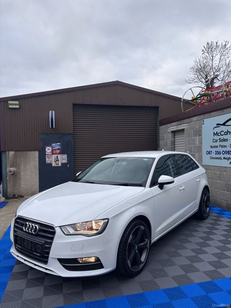 Audi A3 2016 383852369