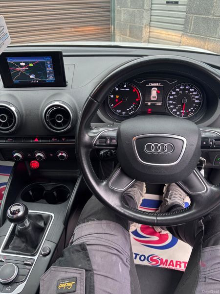 Audi A3 2016 383852375