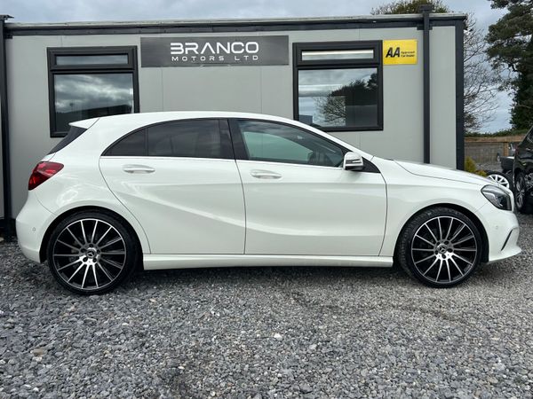 Mercedes-Benz A180 Auto Style 383852473