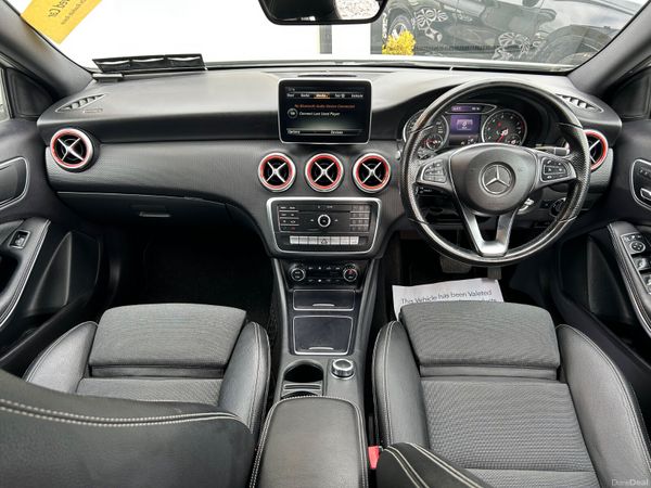 Mercedes-Benz A180 Auto Style 383852569