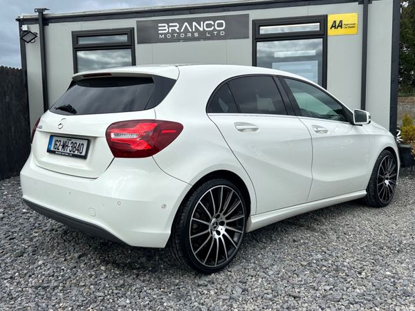 Mercedes-Benz A180 Auto Style 383852513