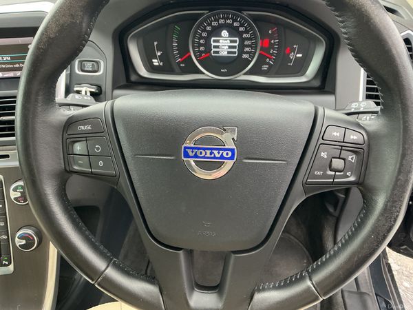 2016 VOLVO XC60 D3 2.0 DIESEL NEW NCT SPOTLESS 383864593