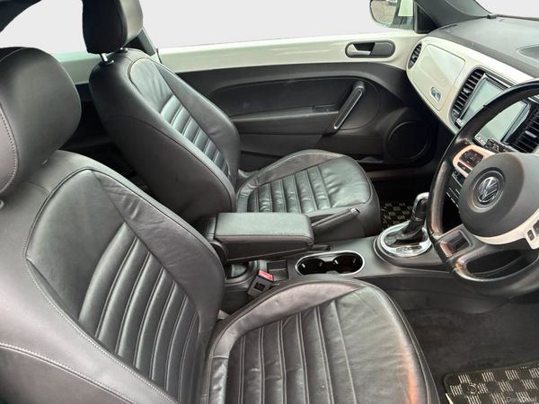 Volkswagen Beetle *Automatic* 383865045