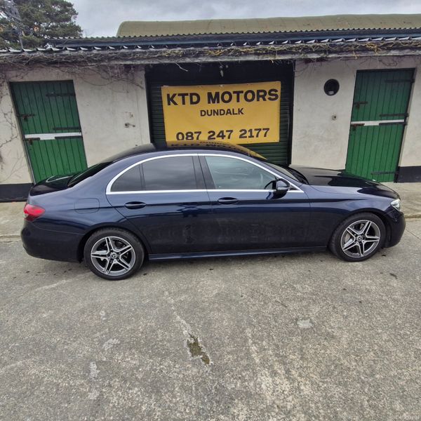 Mercedes-Benz E-Class 2022 383865659