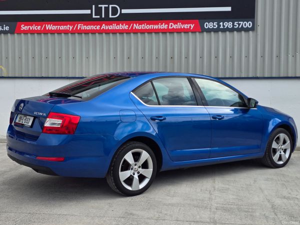 2015 SKODA OCTAVIA ELEGANCE MODEL RACE BLUE 383867211