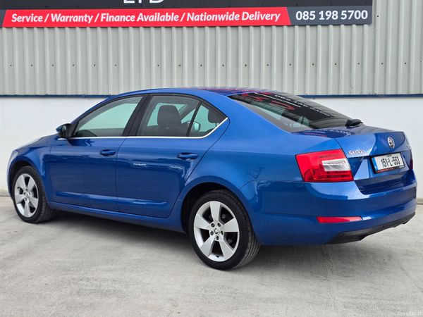 2015 SKODA OCTAVIA ELEGANCE MODEL RACE BLUE 383867215