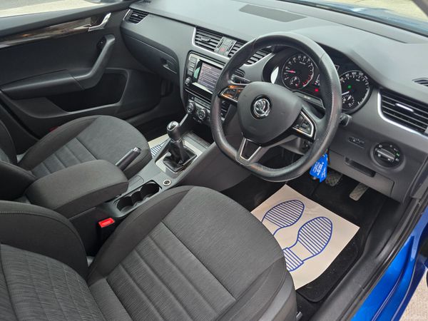 2015 SKODA OCTAVIA ELEGANCE MODEL RACE BLUE 383867229