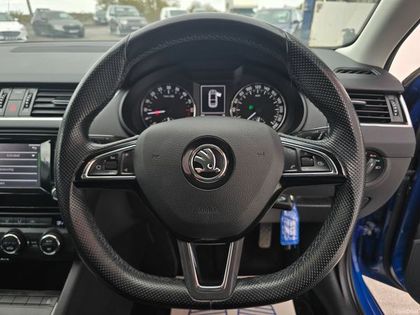 2015 SKODA OCTAVIA ELEGANCE MODEL RACE BLUE 383867235