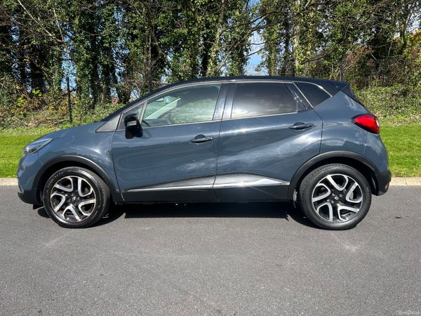 Renault Captur 2015(05/27) 383867785