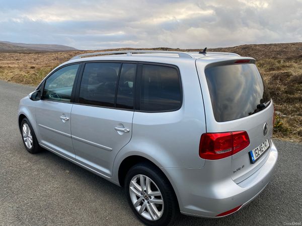 Volkswagen Touran 2015 Comfortline 7 seats 383870797