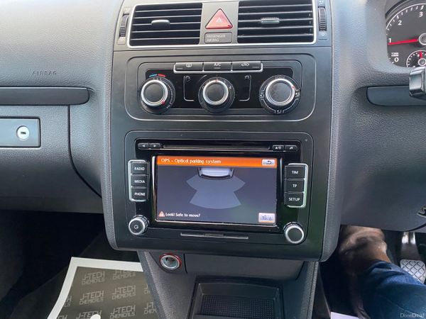 Volkswagen Touran 2015 Comfortline 7 seats 383870799