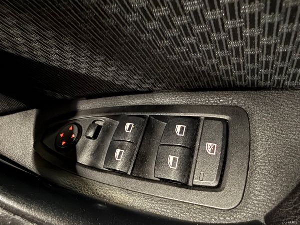 201 BMW X1 SE  2Ltr D 383897827