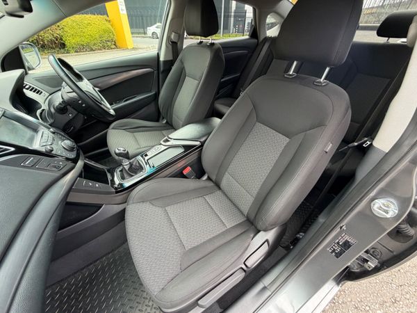 Hyundai i40 1.7 CRDI High Spec 383898403