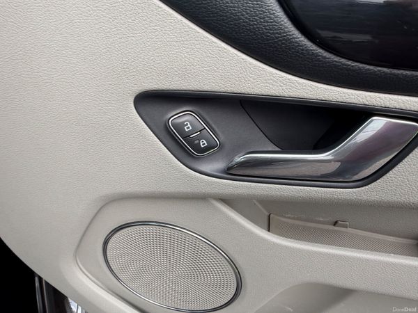 Ford Tourneo 8 seater mini bus 383804749