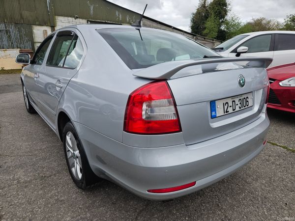 Skoda Octavia 2012 1.2 tsi Elegance 383806319
