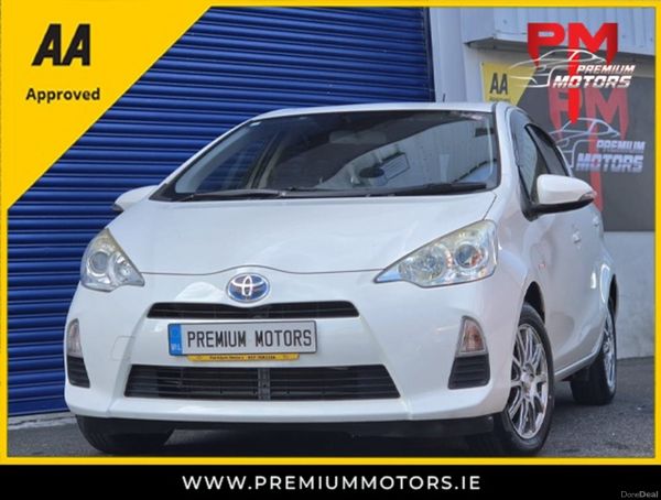 Toyota Aqua Hybrid Automatic 383807729