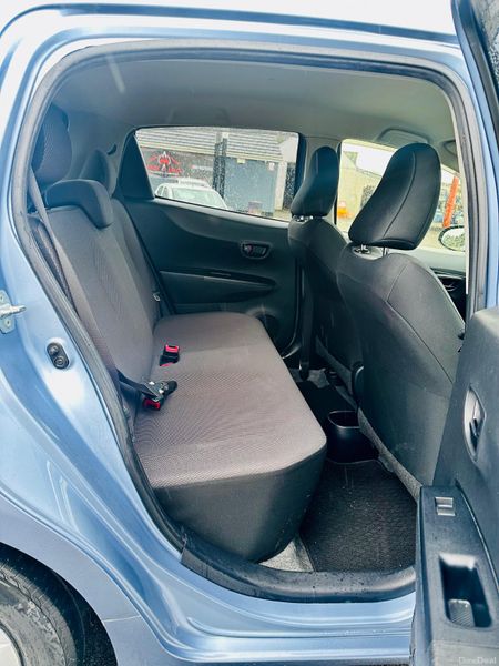 Toyota Vitz 2014 1.0L PETROL AUTOMATIC 383812593