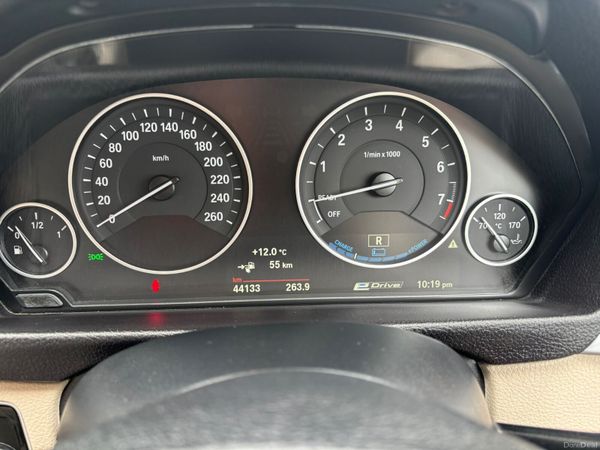 2016 BMW  330e - HUGE SPEC *LOW MILEAGE* 383816141