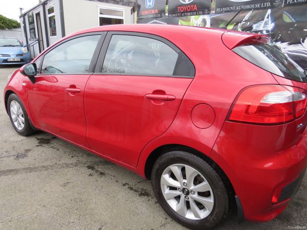 Kia Rio 2015 5DR 1.2 PETROL FULL SERVICE HISTORY 383818545