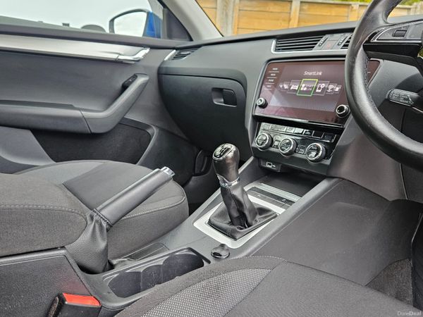 Skoda Octavia 2020  Low Mileage High Spec 383819019