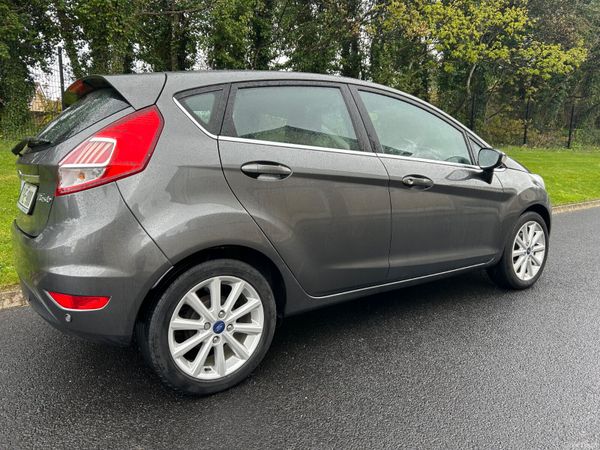 Ford Fiesta 2017 AUTOMATIC(TIMING BELT JUST DONE) 383958273