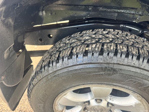 08 Toyota Land Cruiser LC5 on Air 165k****** 383965065