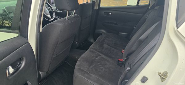 Nissan Leaf 2016 High Spec 383972653