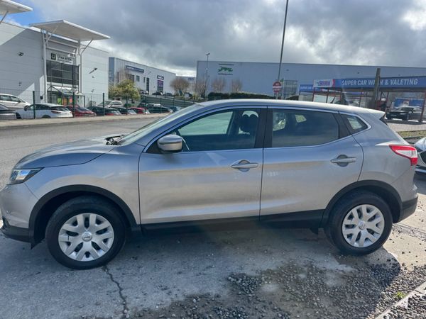 Nissan Qashqai 2017 383974247