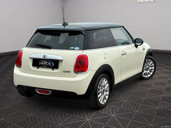 Mini Cooper *Automatic* 383985585