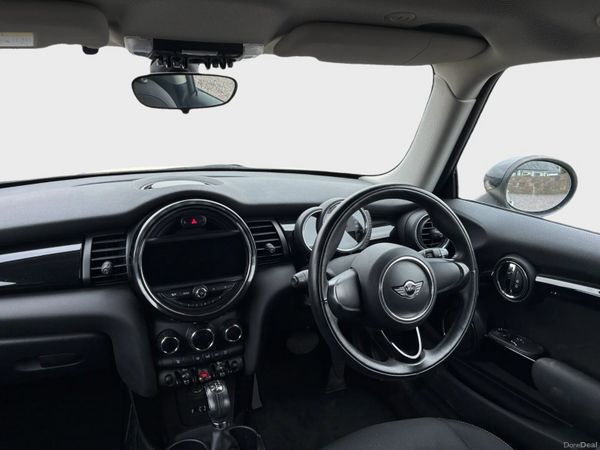 Mini Cooper *Automatic* 383985521