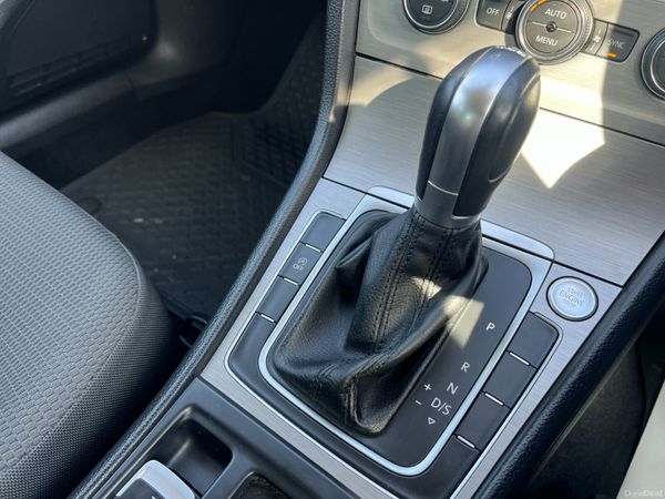 Volkswagen Golf 2017, 1.2 TSI 5DR AUTO LOW KMS 383989593