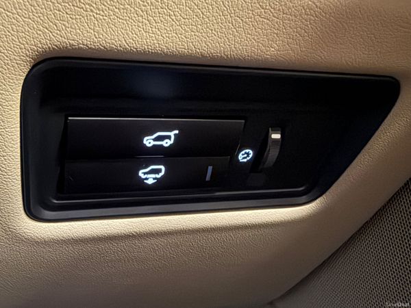 151 Land Rover Range Rover Vogue 3Ltr D *Low Klms* 383996445