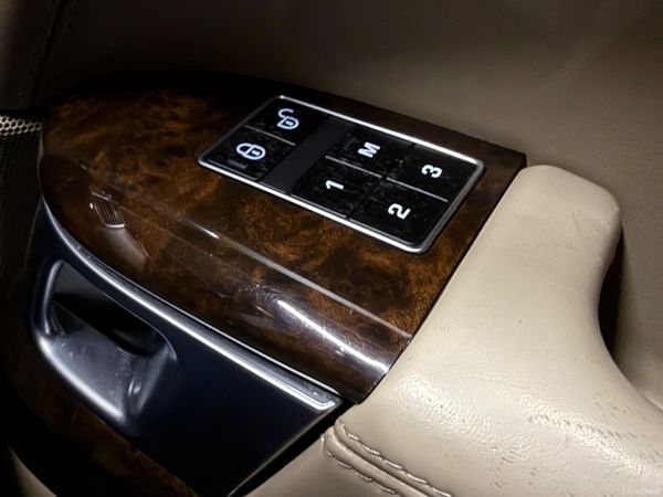 151 Land Rover Range Rover Vogue 3Ltr D *Low Klms* 383996453