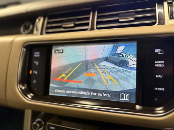 151 Land Rover Range Rover Vogue 3Ltr D *Low Klms* 383996417