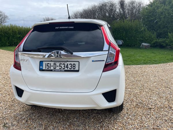 Honda Fit 2015 Hybrid Automatic 383900841