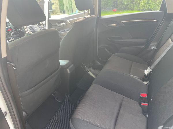 Honda Fit 2015 Hybrid Automatic 383900849