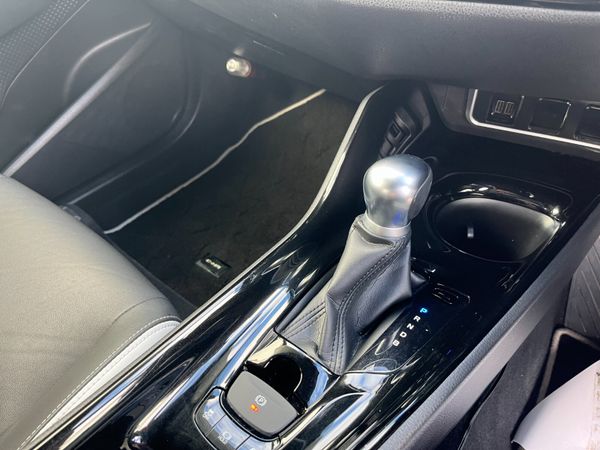 TOYOTA C-HR 2019, 1.8 HYBRID AUTO LOW KM HIGH SPEC 383920789