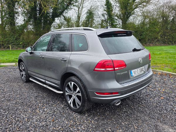 Volkswagen Touareg 2014 3.0 TDI Rline V6 Low kms 384049961