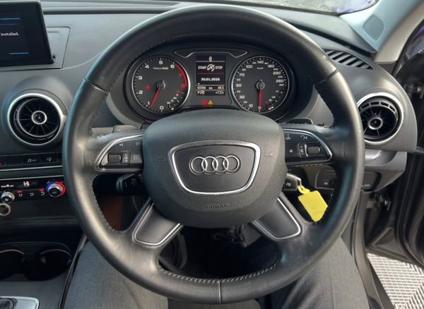 Audi A3 1.4 TFSI Auto 384050665