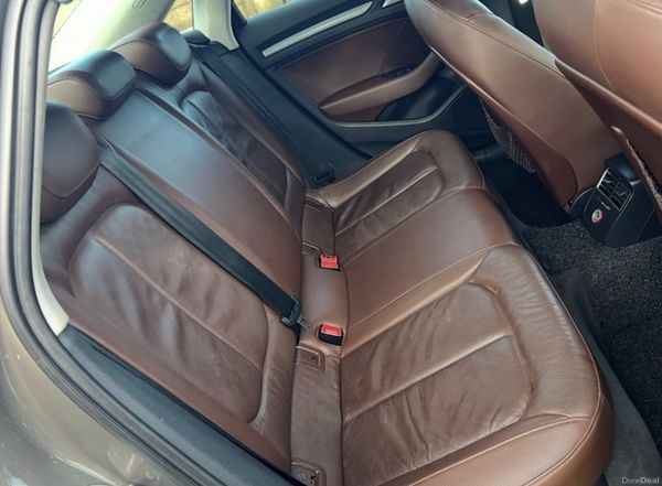 Audi A3 1.4 TFSI Auto 384050671