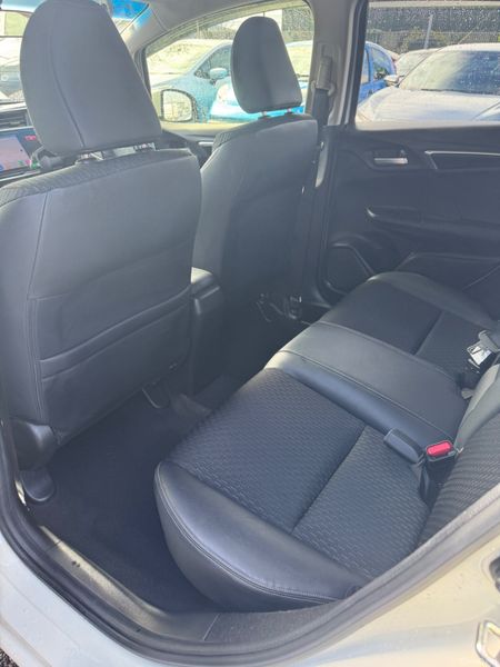 HONDA FIT HYBRID AUTOMATIC 384087547